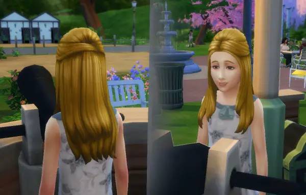 Mystufforigin: Long Straight Half Up for Girls for Sims 4